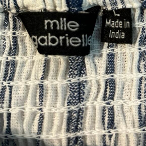 White & blue striped sundress - Picture 3 of 10